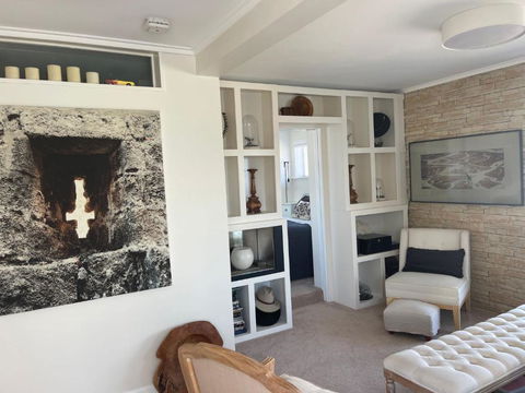 Albemarle On The Beach - Foster Accommodation 2