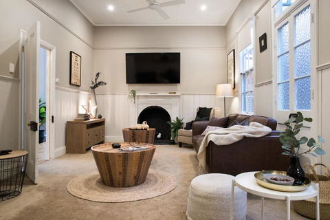 Albert Cottage - Foster Accommodation 2