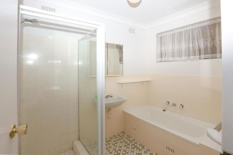 Albert Court 9 - Foster Accommodation 1