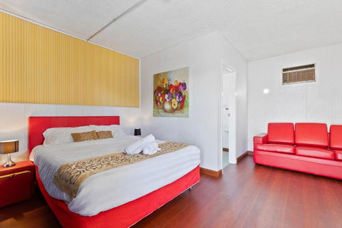 Albion Motel Finley - Foster Accommodation 1