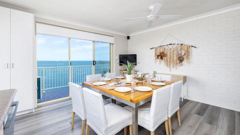 Alcheringa - Units 3 & 4 32 Sandy Point Rd - Foster Accommodation 1