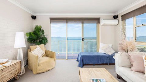 Alcheringa - Units 3 & 4 32 Sandy Point Rd - Foster Accommodation 4