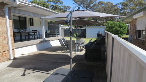 Alka Beach House - Foster Accommodation 2