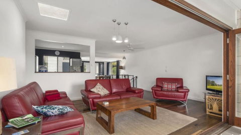 All Of Bribie Islands Highlights At Your Door Step - Foster Accommodation 4