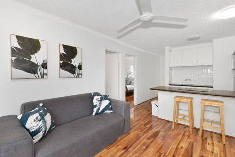 Allamanda Unit 22 - Foster Accommodation 2