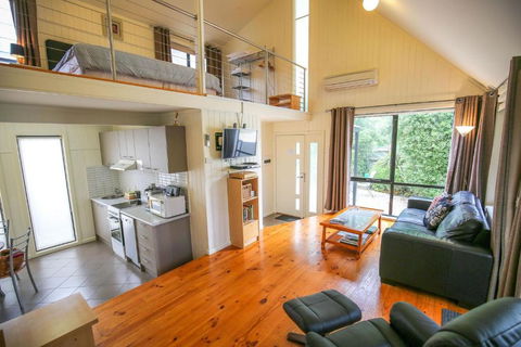 Allambie Cottages - Villa 1 - Foster Accommodation 0
