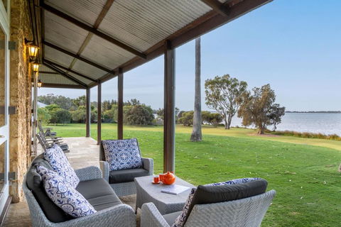 Allandale I Private Properties - Foster Accommodation 2