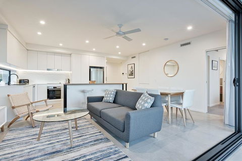 Allure Mooloolaba - Foster Accommodation 2