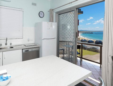 Aloha Beachside - Foster Accommodation 0