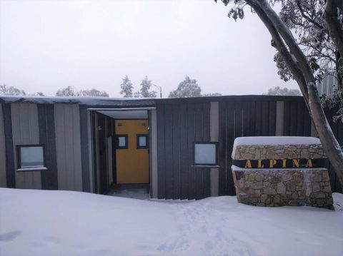 Alpina 2 - Your Alpine Home. - Foster Accommodation 0