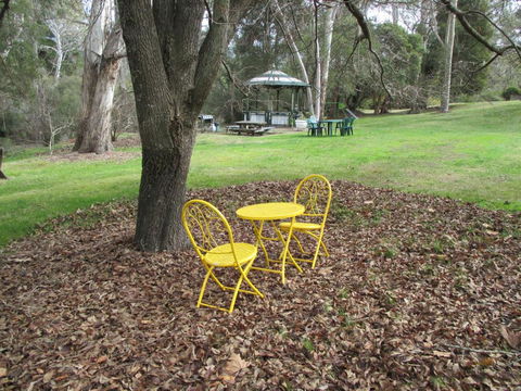 Alpine Riverside Cottages - Foster Accommodation 3