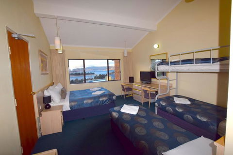 Alpine Resort Motel - Foster Accommodation 3