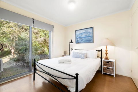 Altair - Foster Accommodation 3