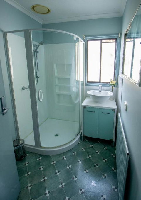 Altitude Apartment 2 - Foster Accommodation 4