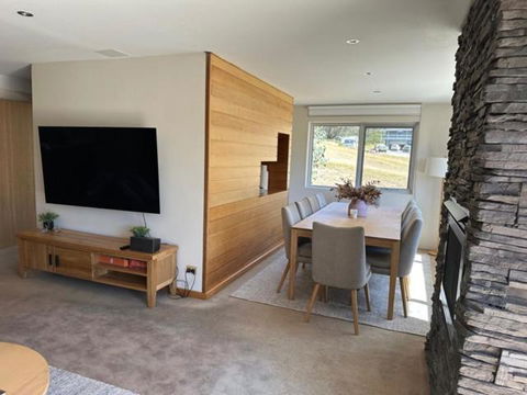 Altitude Apartments - Foster Accommodation 1