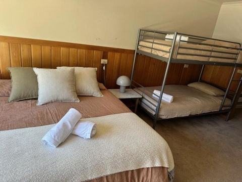 Altitude Apartments - Foster Accommodation 3