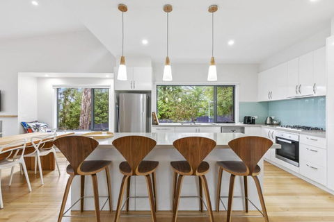 Alto Vista - Foster Accommodation 3