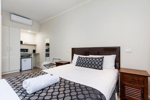 Amaroo Motel Tumuts Best Accommodation - Foster Accommodation 1