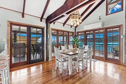 Amaroo On Airlie - Foster Accommodation 0