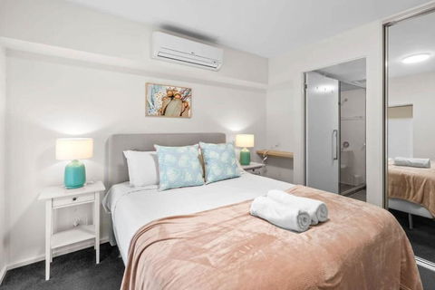 Amazing CBD 2BR Apt - Walkable & Wi-Fi & Charm - Foster Accommodation 3