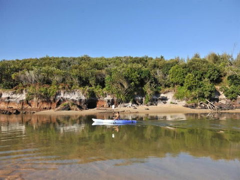 Amazing Currimundi Lakefront Ocean Penthouse - Foster Accommodation 2