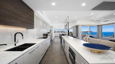 Amazing Views And Short Walk To Beach - Foster Accommodation 1