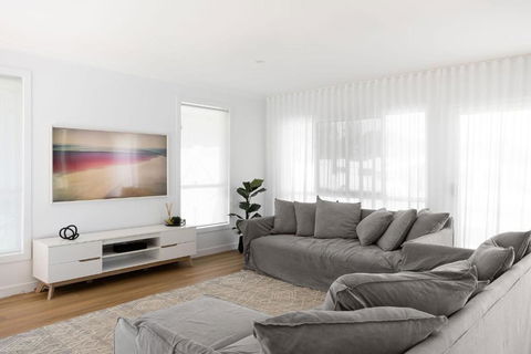 Amiri On Holbrook - Pet Friendly - Foster Accommodation 3