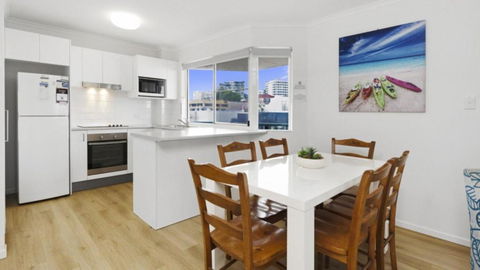 Anchors Aweigh Unit 6 - Foster Accommodation 1