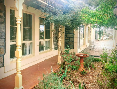 Angaston Lodge - Foster Accommodation 2