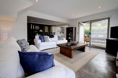 Anglers Cove - Foster Accommodation 1