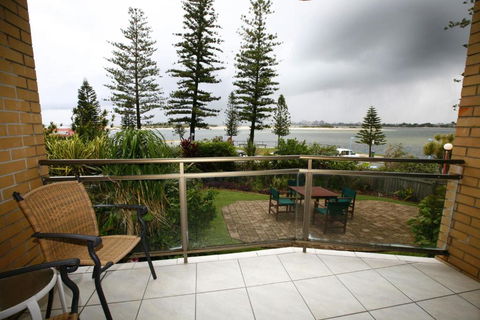 Allamanda U2 Awesome Location - Foster Accommodation 2