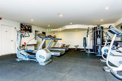 Alpha Hotel Canberra - Foster Accommodation 4