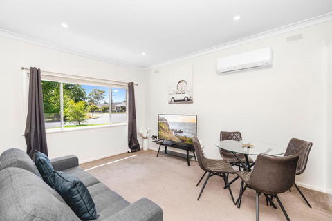 Altus Wagga Apartments - Foster Accommodation 1