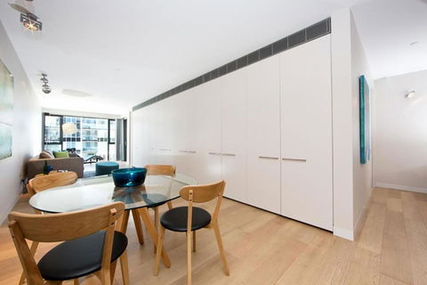 Aurora 14 - Foster Accommodation 1