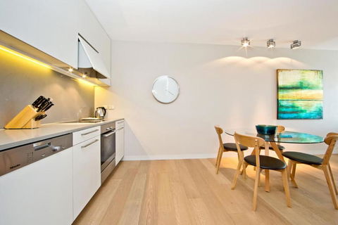 Aurora 14 - Foster Accommodation 2