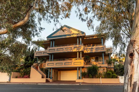 Apartment 4, 9 River Lane Mannum - Foster Accommodation 0
