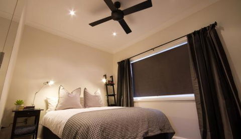Apartments By Townhouse - Foster Accommodation 3