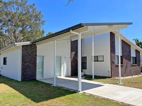 Apipi Holiday House - Foster Accommodation 0