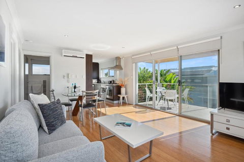 Applecross Riverside Apt - Foster Accommodation 0