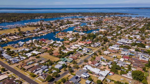 Aqua Vista - Foster Accommodation 1