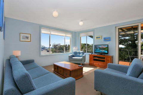 Aquarius Apartment 7 - Foster Accommodation 3