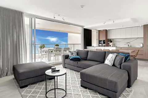 Aquarius Luxury Apartment - Foster Accommodation 1