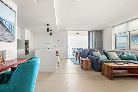 Aquaview Unit 304 Kings Beach - Foster Accommodation 0