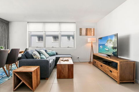Aquaview Unit 304 Kings Beach - Foster Accommodation 4