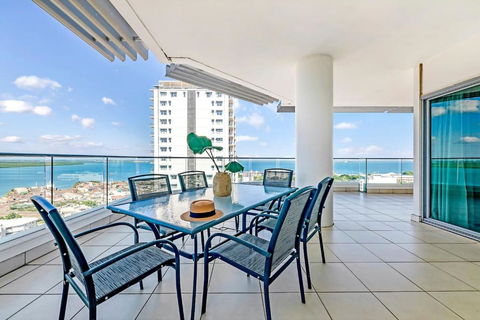 Arafura Edge - Resort Living And Breathtaking Views - Foster Accommodation 0