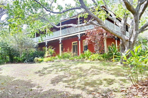 Arakoon House 4 - Bring Your Own Linen - Foster Accommodation 0