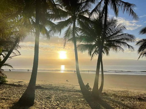 ARay At Cooee Bay - Apt B - Beach House Yeppoon - Foster Accommodation 3