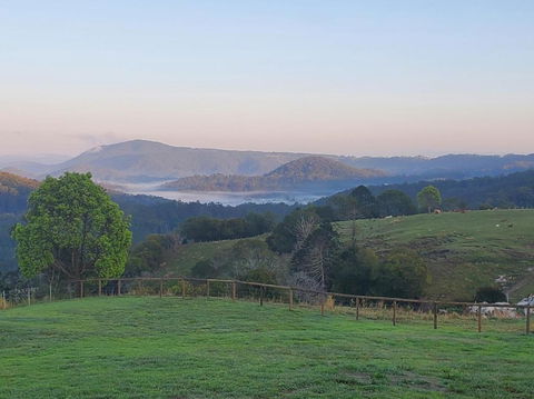 Arcadia Views - Foster Accommodation 1