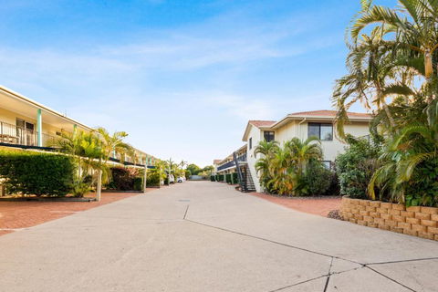 Arlia Sands Apartments - Foster Accommodation 2
