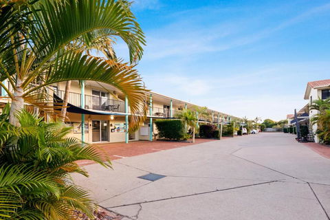 Arlia Sands Apartments - Foster Accommodation 0